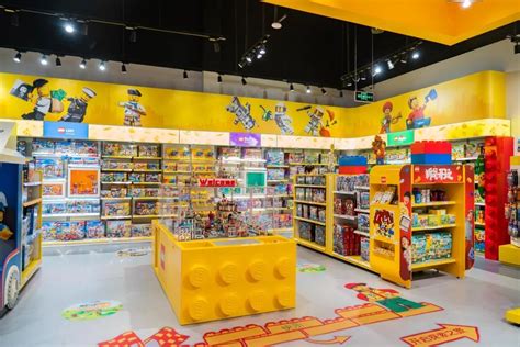 拼图积木、DIY益智玩具、儿童绘本……松江这个玩具仓，遛娃的好去处！