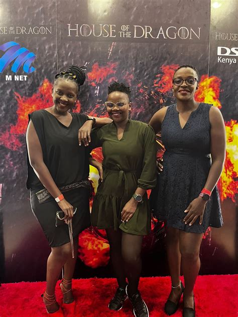 Game of Thrones fans attend screening of premiere of House of Dragons ...