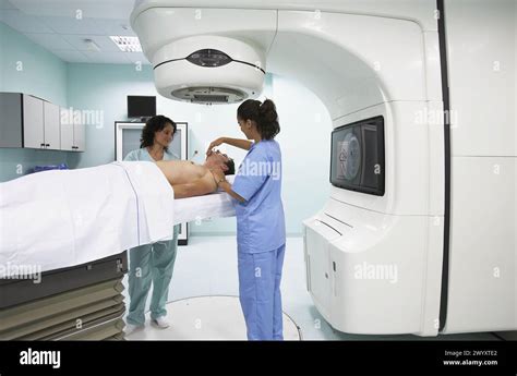 Linear Accelerator Therapy 的图像结果