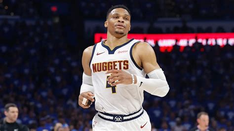 "Explaining why he doesn't have rings" - NBA fans troll Russell ...