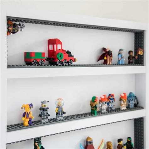Diy on sale minifigure display