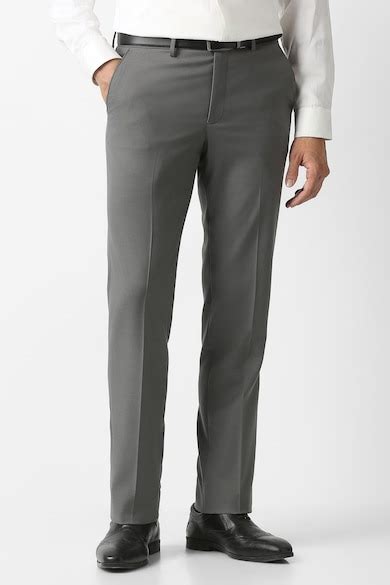 Buy Men Grey Textured Custom Fit Trousers Online - 40250578 | Van Heusen