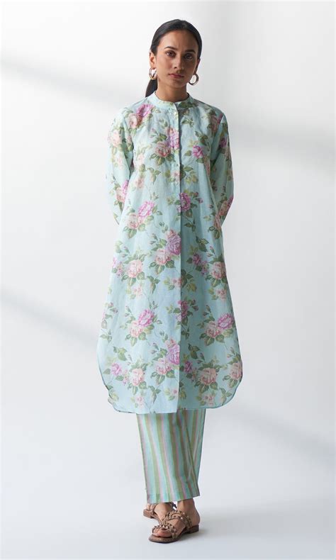 Layla - Blue Floral Kurta Only – Ridhiiee Suuri