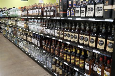 DELHI LIQUOR STORE