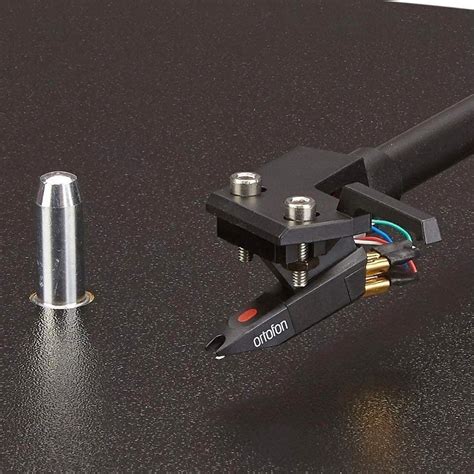 Pro-Ject Elemental (OM5e) - Turntable | AVStore