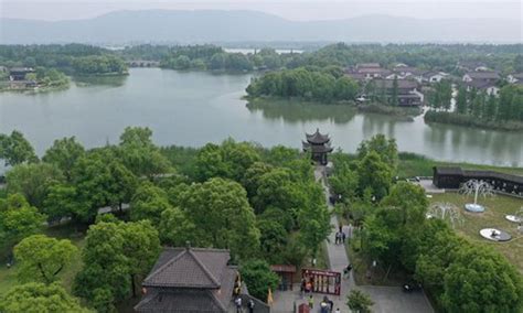 Private Nanchang Day Tour: Tengwang Pavilion, Bayi Square and Shenjing ...