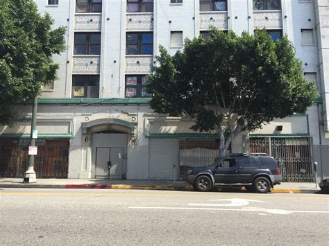 Live Fast, Look Good: Los Angeles Doors Tour Part IV