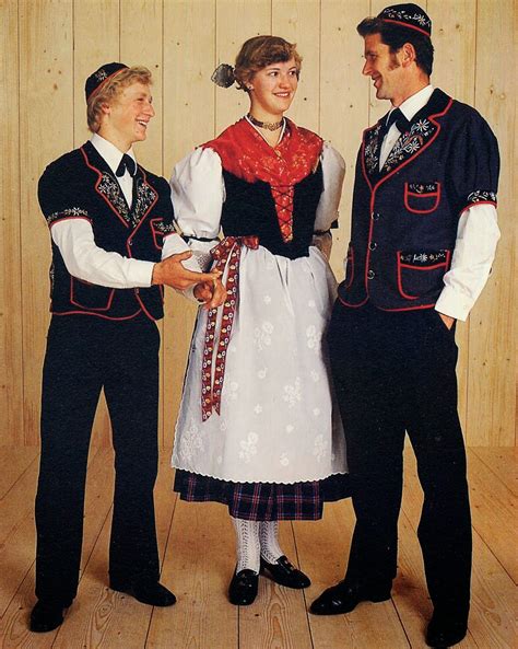 FolkCostume&Embroidery: Overview of Swiss Costume | Folk clothing ...