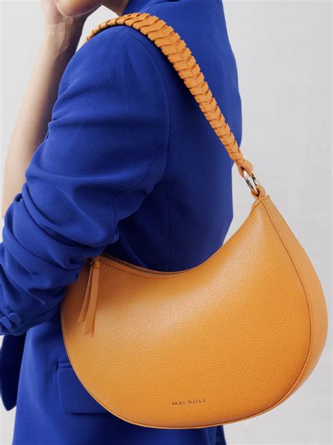 Splainer | Just bag this: Eye candy for your arm