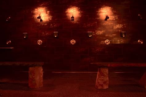 CREW CLUB - Updated January 2026 - 23 Photos & 52 Reviews - 1321 14th ...