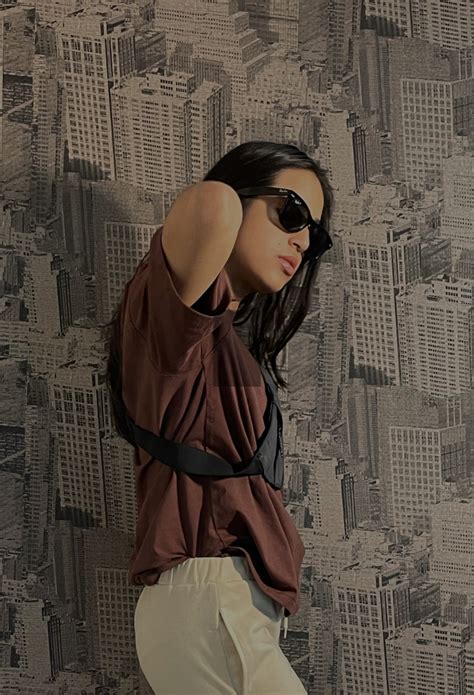 Super Comfy Clothing Online For Men & Women In India | Oneway