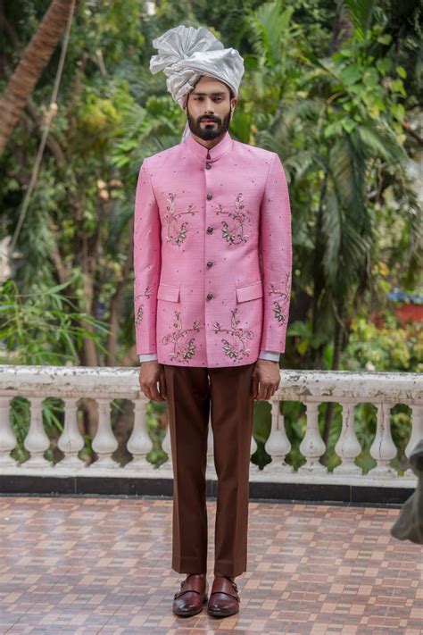 ROSE PINK HAND EMBROIDERED BANDGALA – Arjuun Kilachand