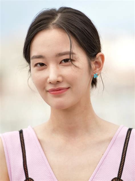 Seo Ye-ji Returns in 