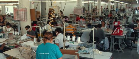 Trainwreck: Der American Apparel-Kult | Film-Rezensionen.de