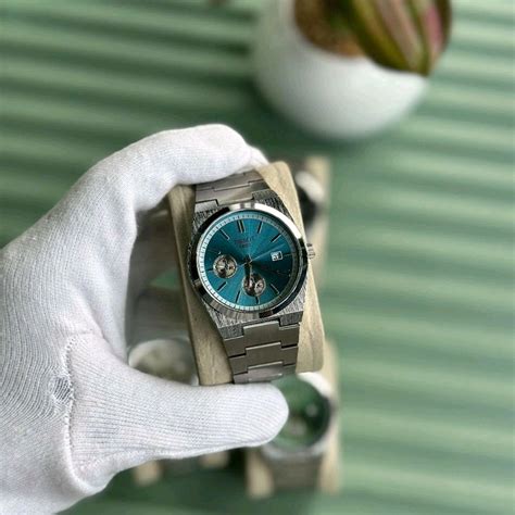 Men’s Classic Analog Watch – Elegant Dial, Date Display – Formal ...