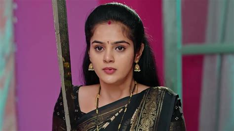 Ummadi Kutumbam TV Serial Online - Watch Latest Show Episodes on ZEE5