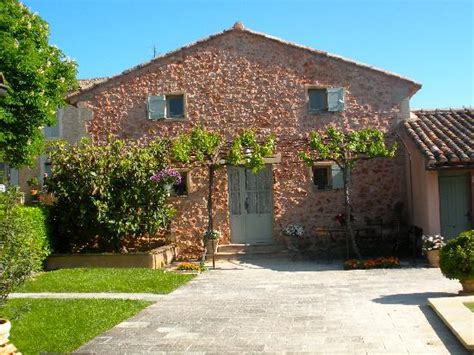 LA BADELLE (Gordes) - B&B Reviews & Photos - Tripadvisor