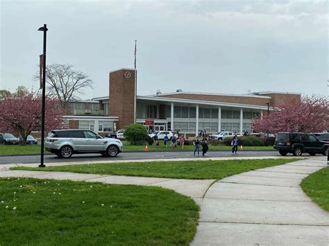 New Canaan middle school art teacher dies, school official says