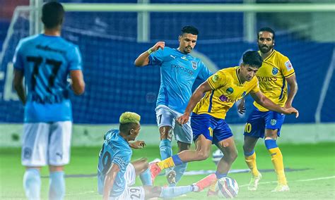 ISL 2021-22: Kerala Blasters and Mumbai City to collide in a do or die ...