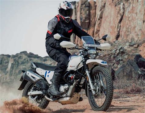 Hero Moto Corp launches Xpulse 200 4V in India