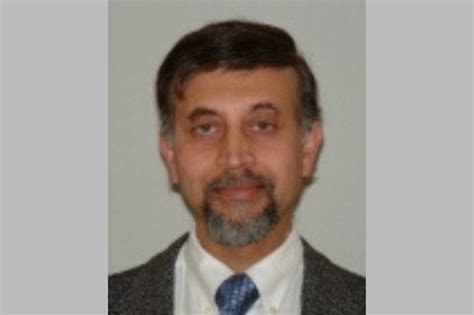 IIT Gandhinagar | Distinguished Honorary Professors