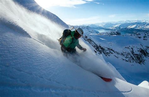 Skiing & Snowboarding | Discover Valdez