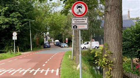 Extra verkeersborden Sloterweg en Laan van Vlaanderen - Oozo.nl