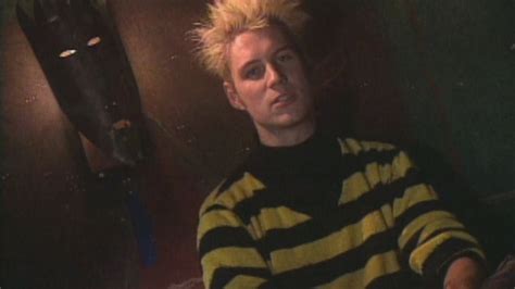 Watch The Real World Season 4 Episode 19: "Clubs, Pubs and Dubs ...