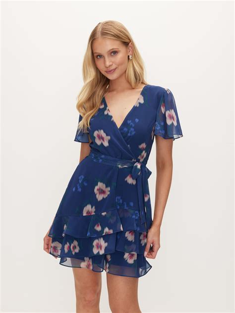 Lucy Flutter Sleeve Dress