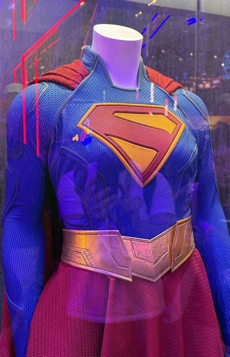 Get a Close-Up Look at Supergirl's Costume From the 2026 DC Movie ...