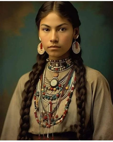 Pinterest | Native american fashion, Native american women, Native ...