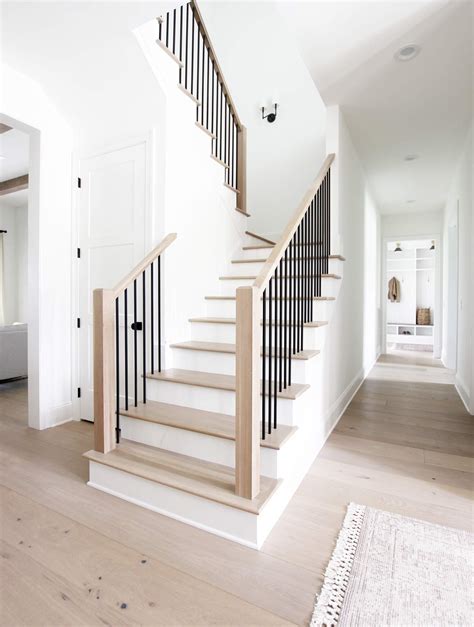 33 White And Wood Staircase Ideas To Step Into A Classic, 42% OFF