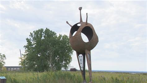 Roundman sculpture in place at Buffalo's Outer Harbor | wgrz.com
