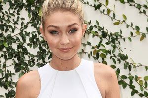 Poster Celebrity Gigi Hadid Models United States Model Woman American ...