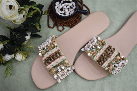 SLIDES SECTION – taurjuttis