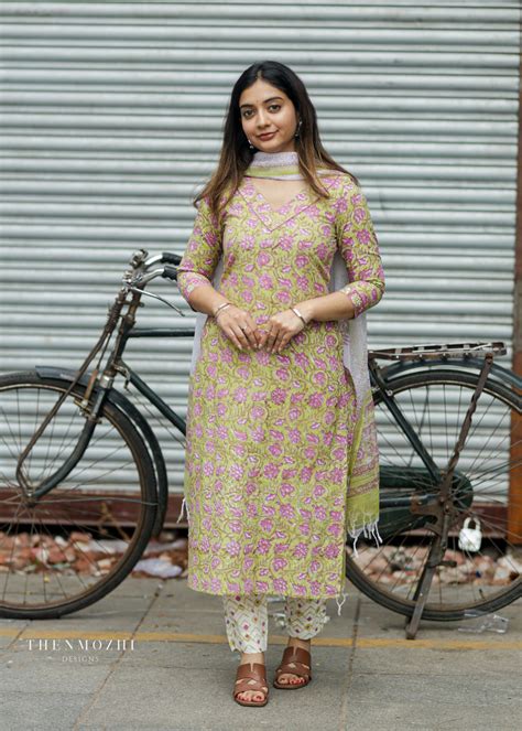 Elegant Cotton Salwar Kameez Suit For Office Wear
