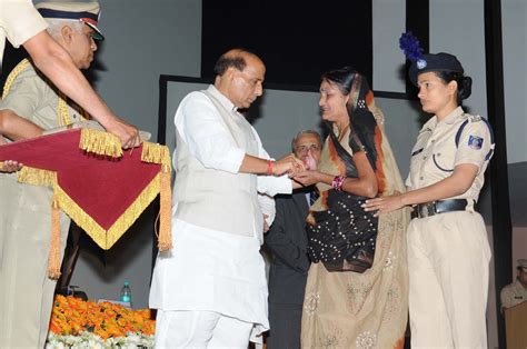 The Union Home Minister, Shri Rajnath Singh in a group photo with the ...