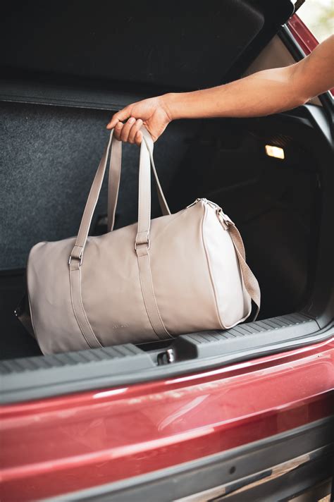 Travel Duffle Bag- Pluto – Oblique