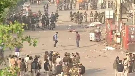 Shaheen Bagh protest site cleared amid outbreak of COVID-19 - INDIA ...