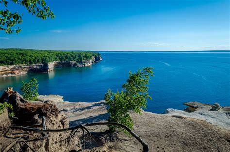 The Best Hikes in Michigan's Upper Peninsula You Should Do This Summer