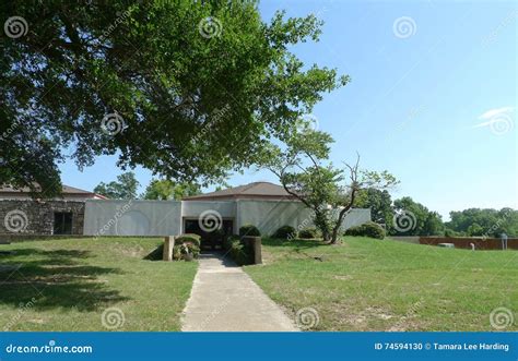 Spiro Mounds Archaeological Center Walking Trail To Mounds Editorial ...