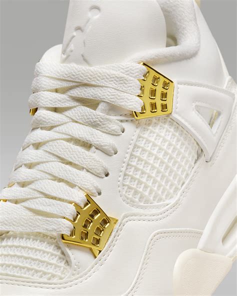 Air Jordan 4 Retro 'White & Gold' Women's Shoes. Nike RO