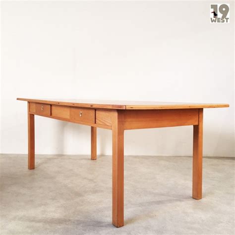 Diner Table 的图像结果