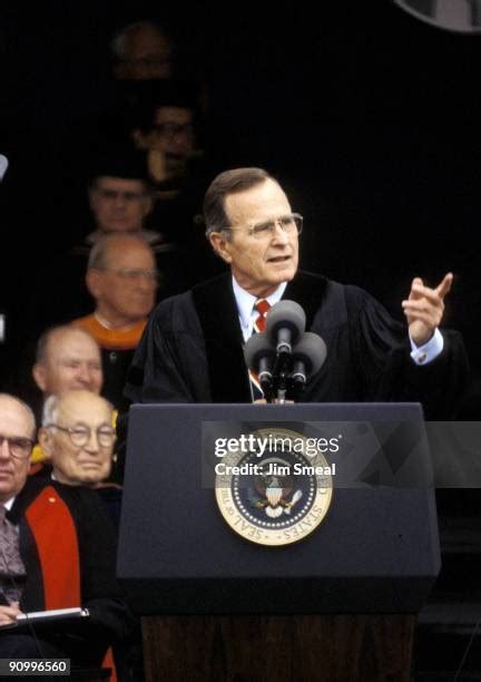 George Bush Sr 的图像结果