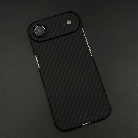 Ultra Slim Carbon Fibre MagSafe Phone Case Cover for iPhone 17 Air | L ...
