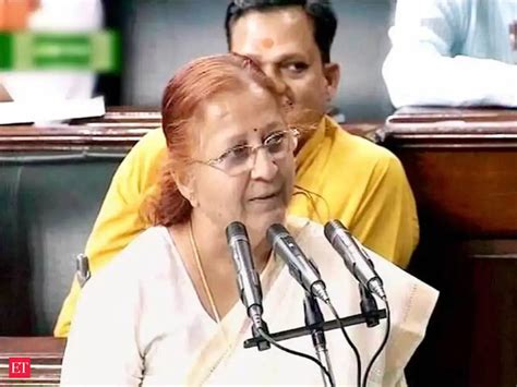 Meet Sumitra Mahajan: A speaker with charm and grace - Sumitra Mahajan ...