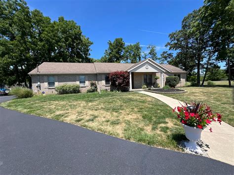 33 Garden Heights Ave, Columbus, OH 43228 | MLS# 224021775 | Homes.com