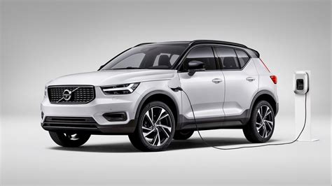 Volvo XC40 Recharge T5 plug-in hybrid to be launched in Malaysia on Feb ...
