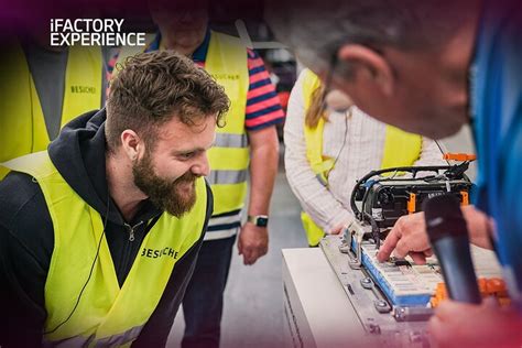 IFACTORY EXPERIENCE BMW MOTORRADWERK BERLIN - All You Need to Know ...