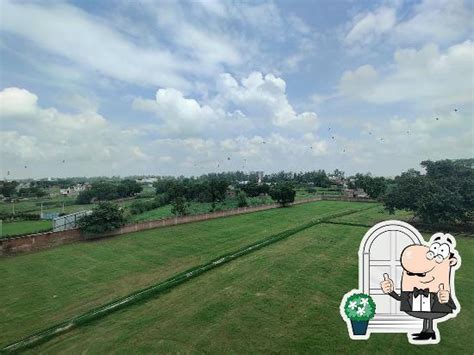 Nidhivan Sarovar Portico, Vrindavan, Vrindavan, Khasra No. 797 ...